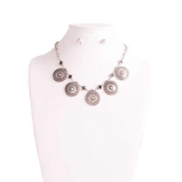 ANTIQUE STONE NECKLACE - p3 Boutique