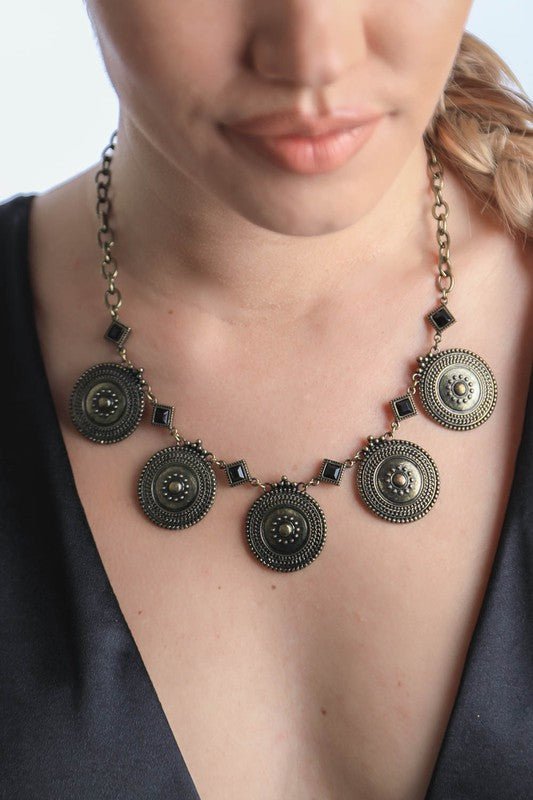 ANTIQUE STONE NECKLACE - p3 Boutique