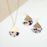 Ava Blonde Tortoise Necklace - p3 Boutique