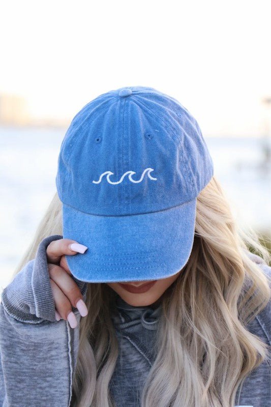 Beach Wave Embroidered Baseball Cap - p3 Boutique