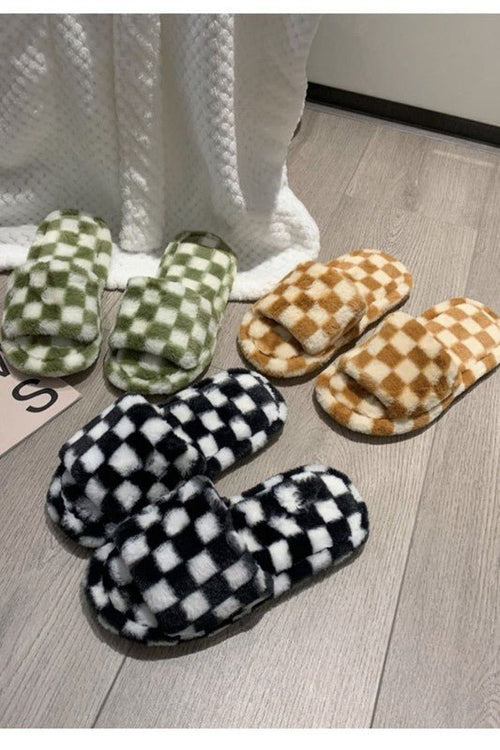 Checker fuzzy slippers - p3 Boutique