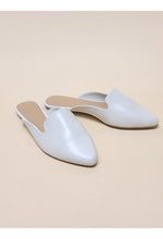 JOURNAL - 73 - SLIDE FLATS - p3 Boutique