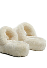 SMOOTHIE FUR SLIP - ON FLATS - p3 Boutique