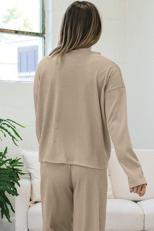 Women Loose Textured Pullover and Pants Outfit - p3 Boutique