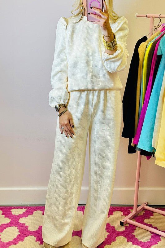 Women Textured Puff Sleeve Top and Pants Set - p3 Boutique