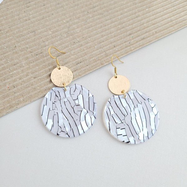 Zoey Earrings - Pearl Black Stripes - p3 Boutique
